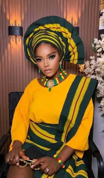 Mwaghuvul attire — traditional dress